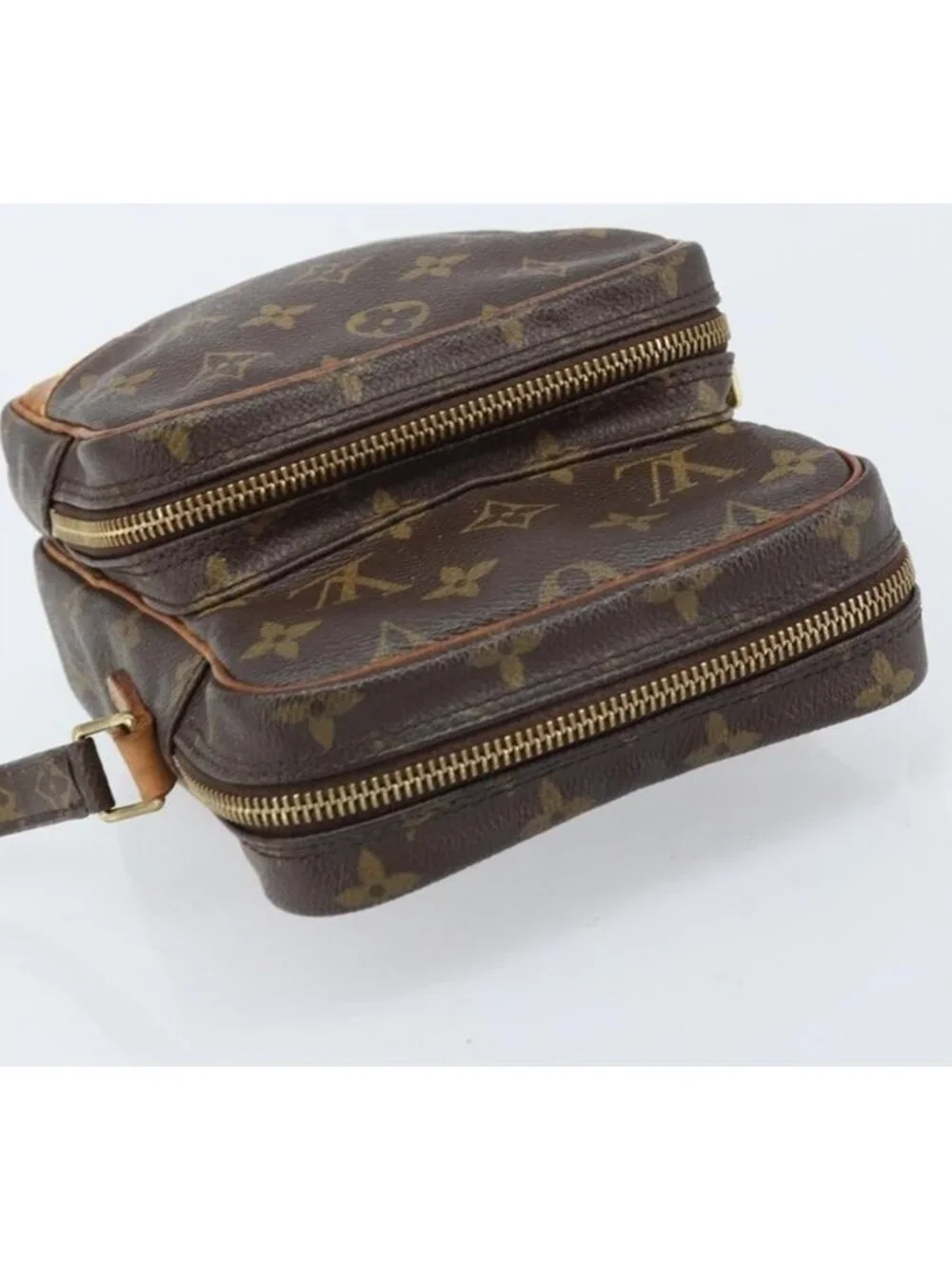 Louis Vuitton pre owned